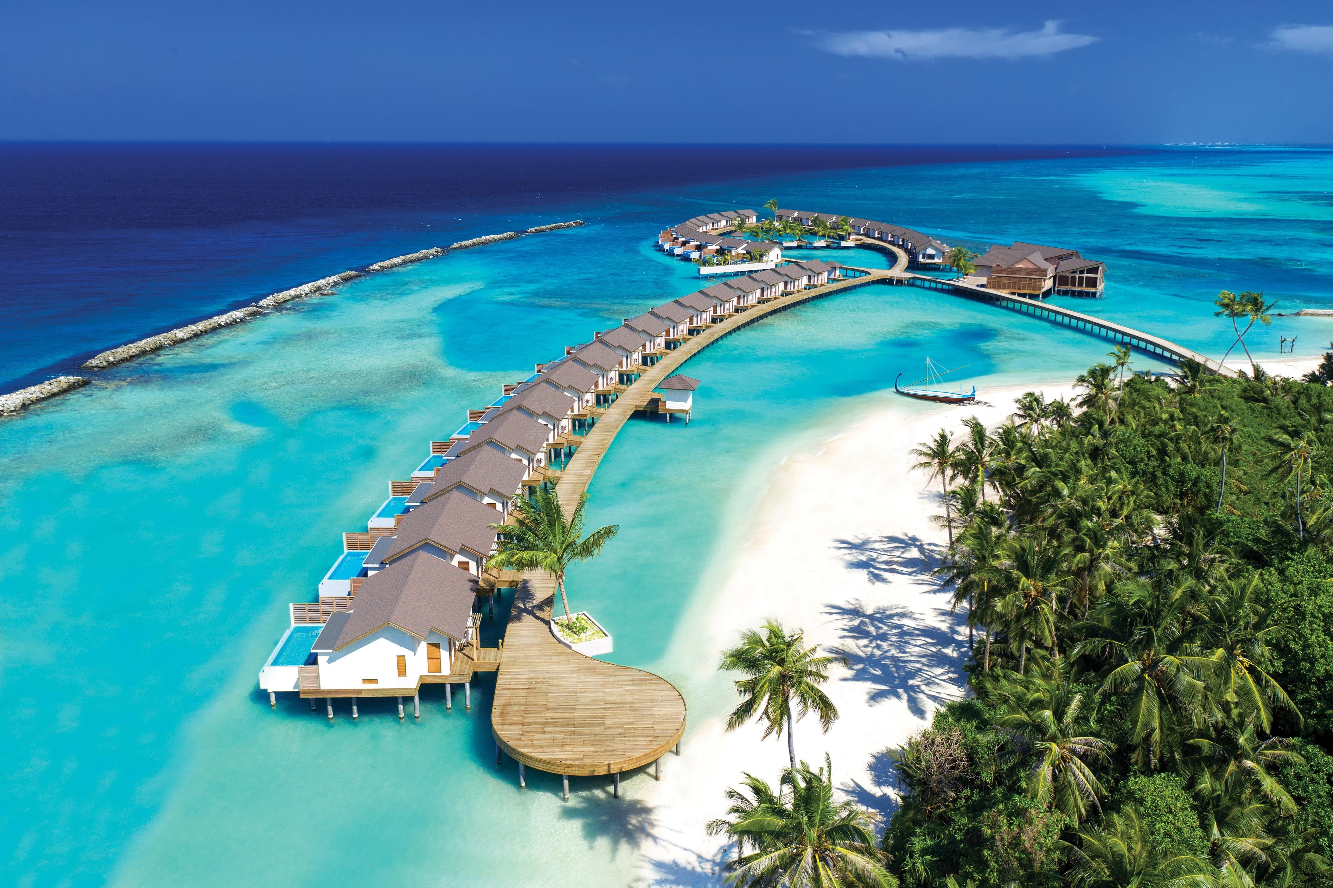 Atmosphere Kanifushi  5* 5 gece Sunset Beach Villa her şey dahil Konaklama QR