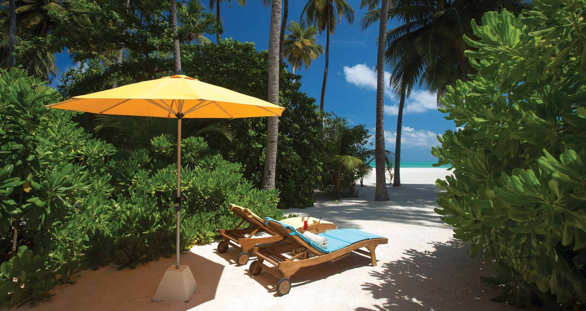 Atmosphere Kanifushi  5* 5 gece Sunset Beach Villa her şey dahil Konaklama QR