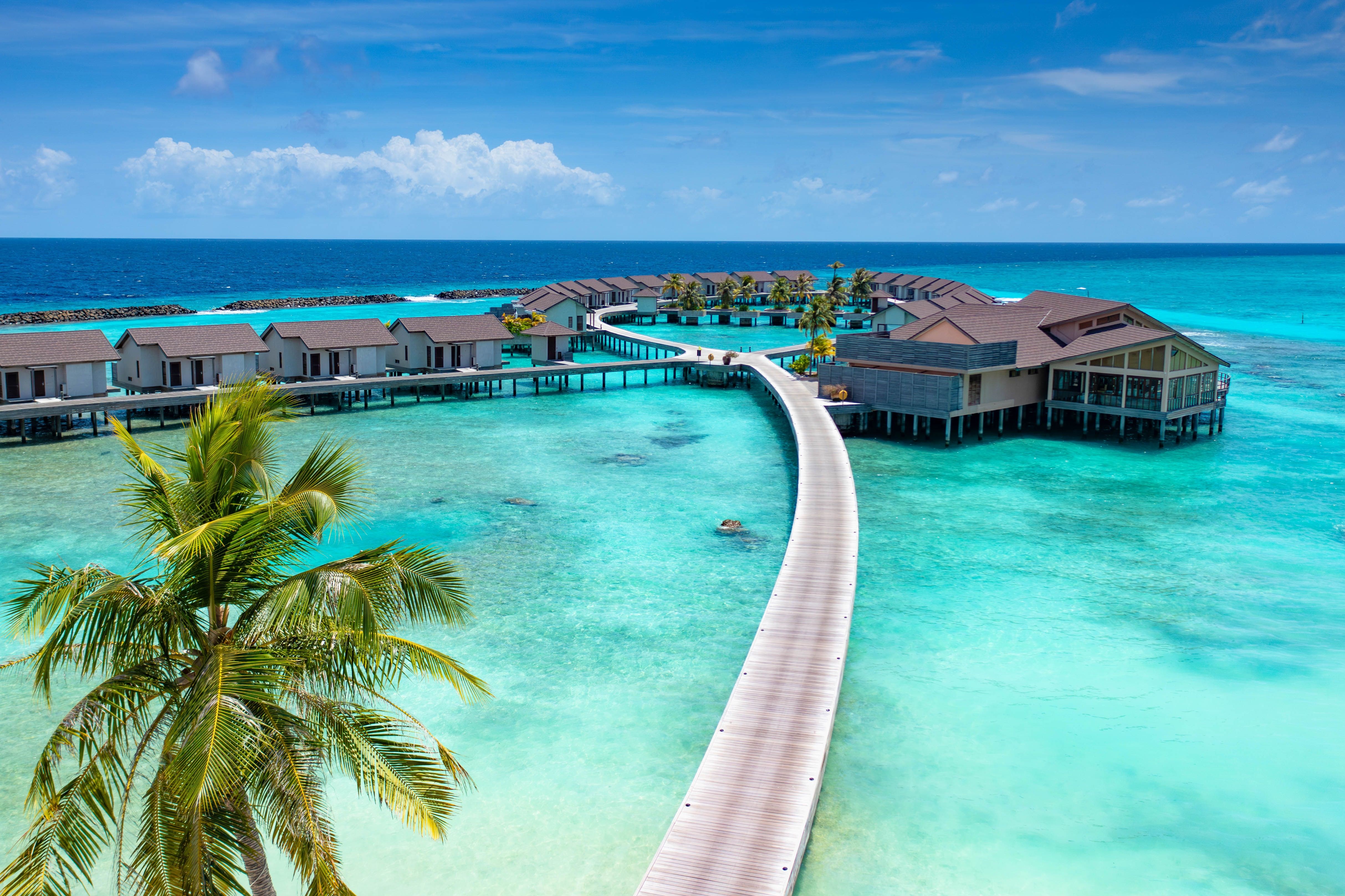 Atmosphere Kanifushi  5* 5 gece Sunset Beach Villa her şey dahil Konaklama QR