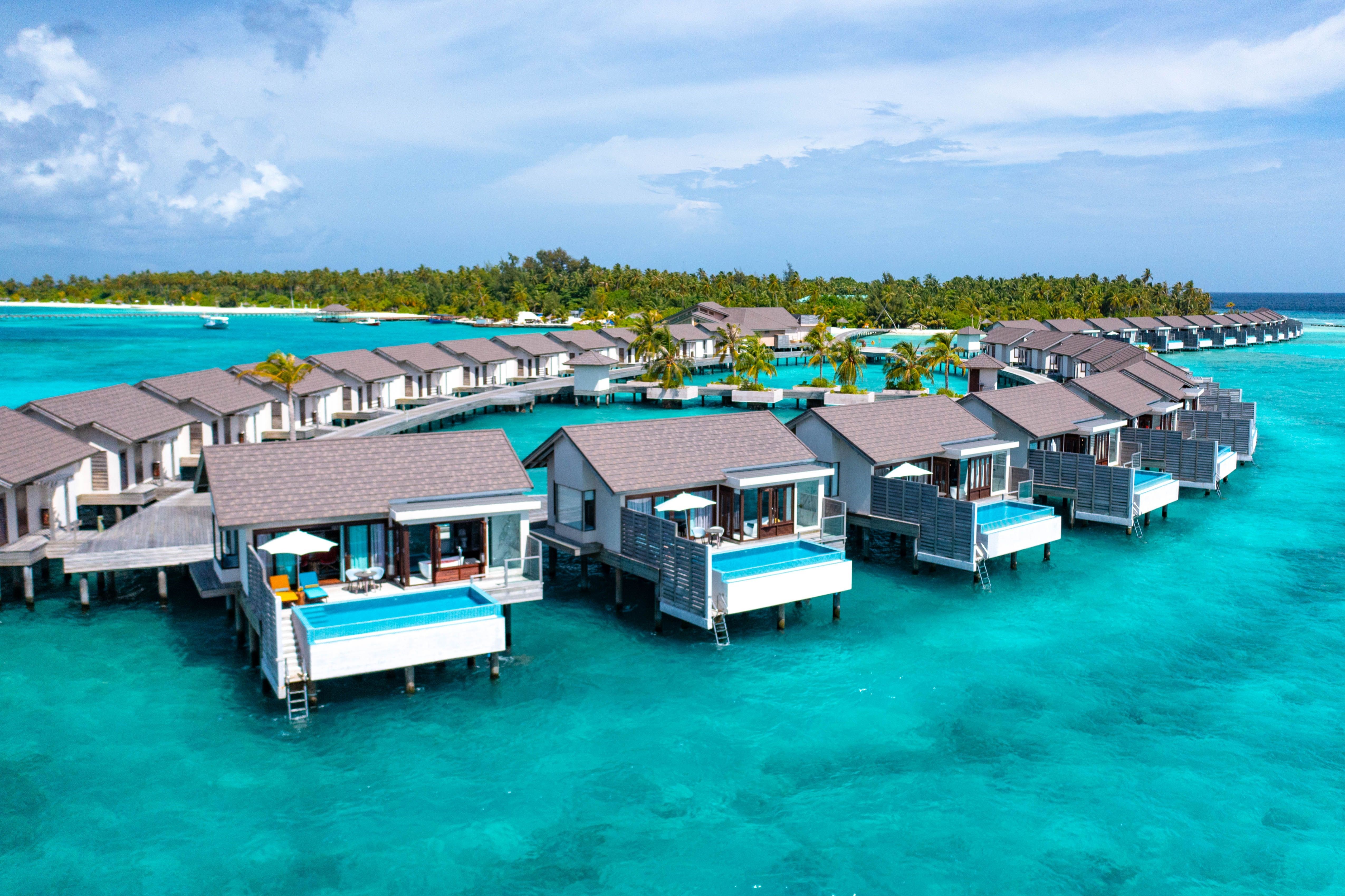 Atmosphere Kanifushi  5* 5 gece Sunset Beach Villa her şey dahil Konaklama QR