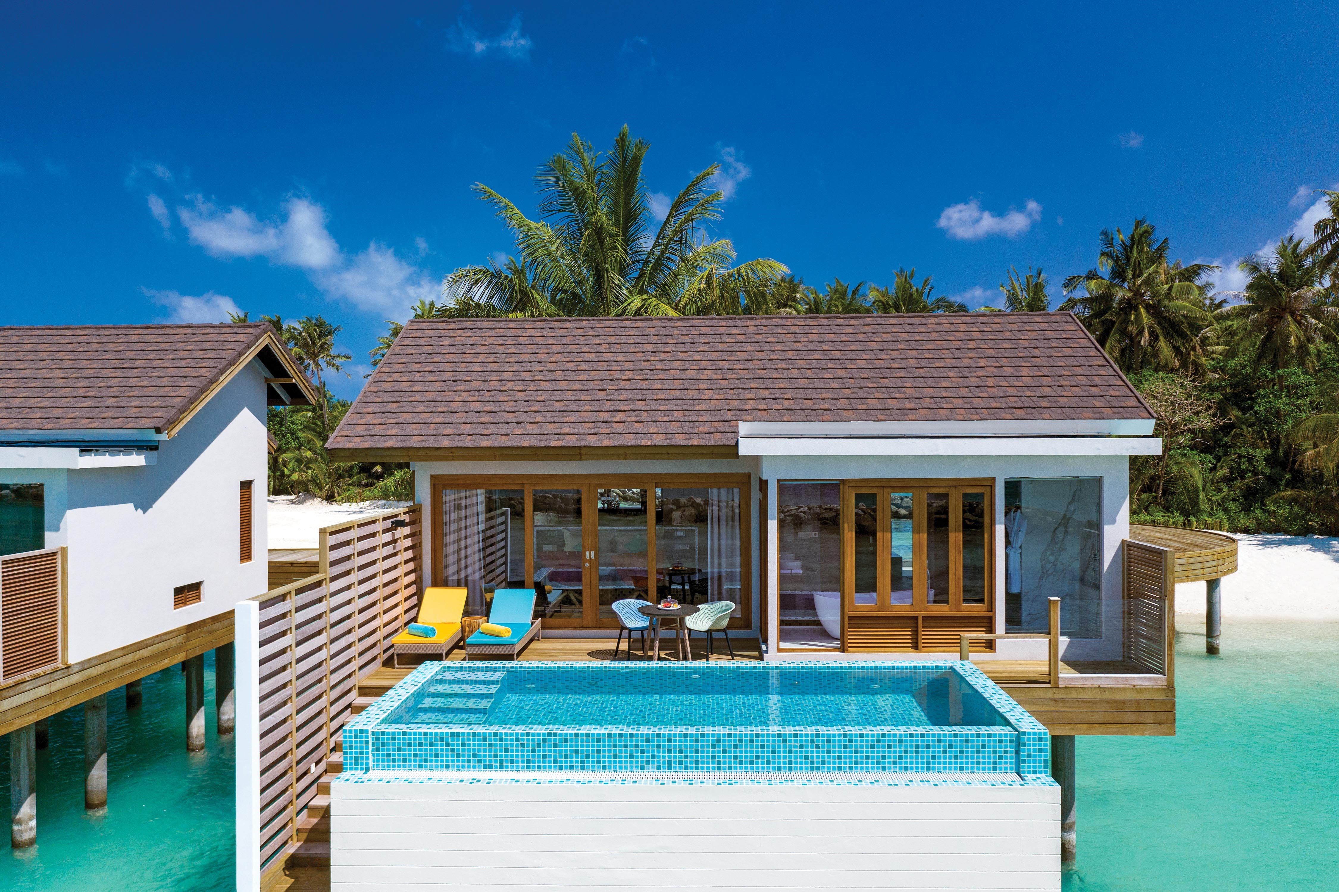 Atmosphere Kanifushi  5* 5 gece Sunset Beach Villa her şey dahil Konaklama QR