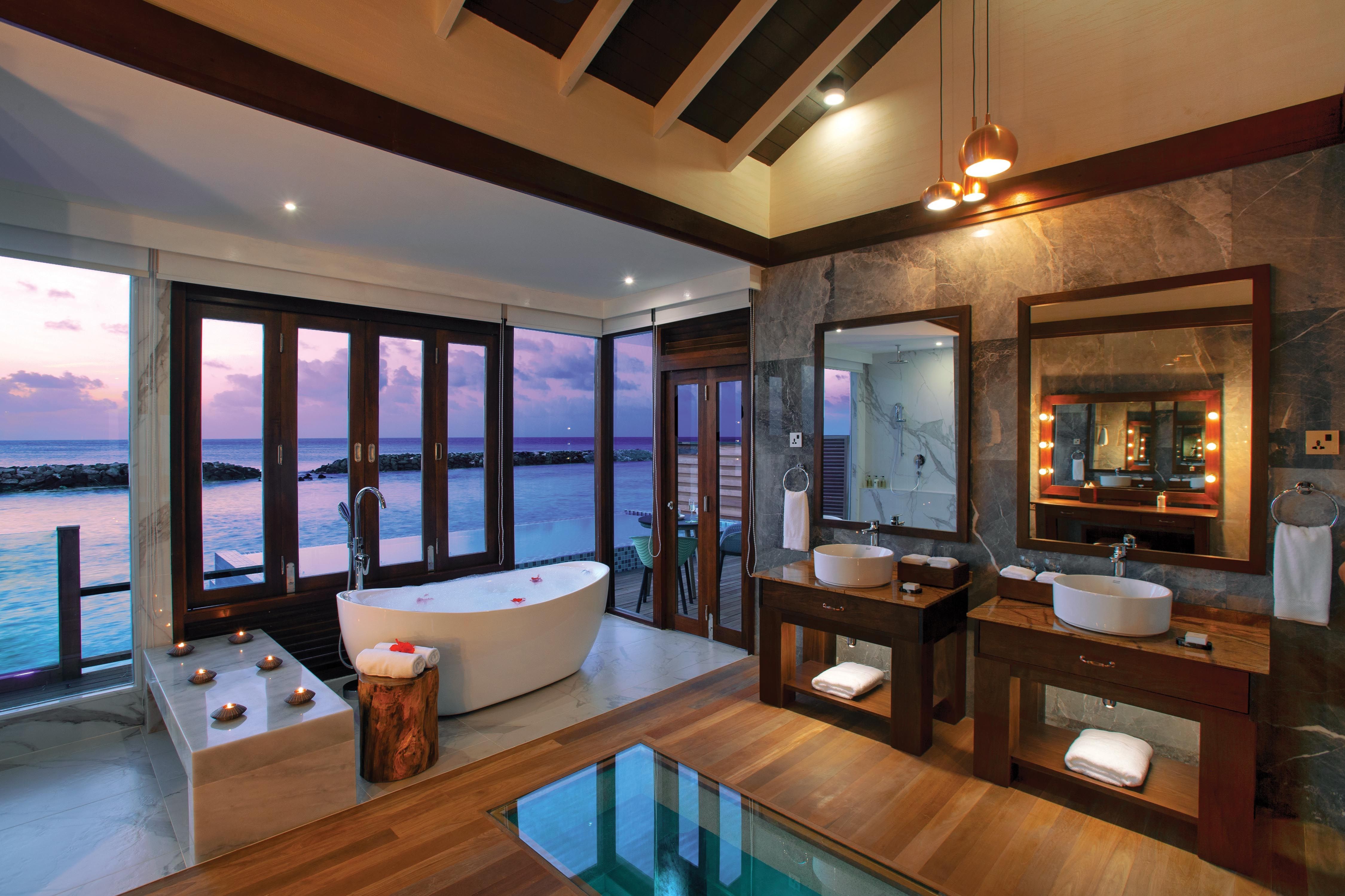 Atmosphere Kanifushi  5* 5 gece Sunset Beach Villa her şey dahil Konaklama QR
