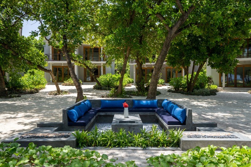 Ifuru Island Resort &SPA 5* 5 gece Sky  veya Beach Suite Her şey dahil Konaklama THY