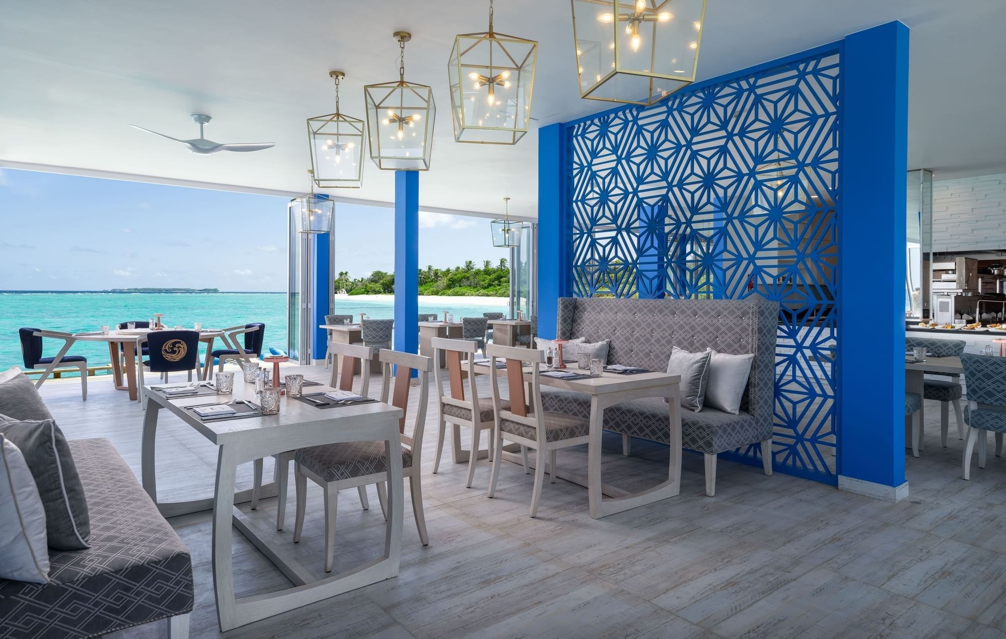 Ifuru Island Resort &SPA 5* 5 gece Sky  veya Beach Suite Her şey dahil Konaklama THY