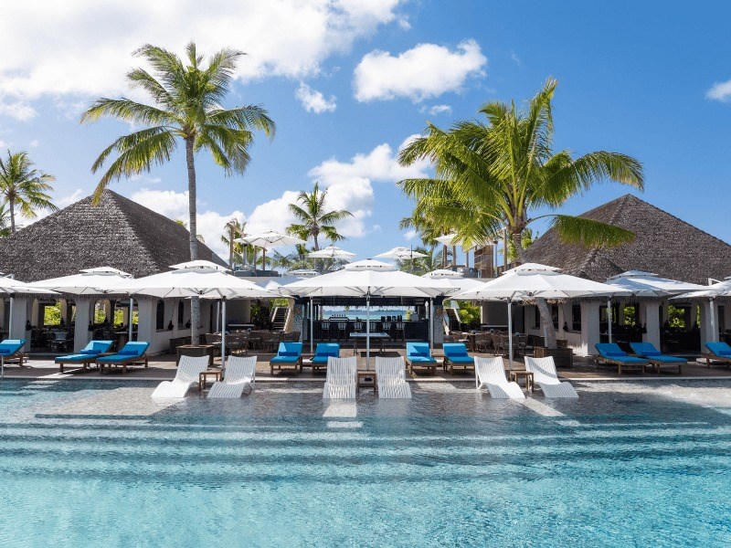 DUSİT D2 FEYDHOO  5* 5 gece Waterfront pool Villa her şey dahil Konaklama GF