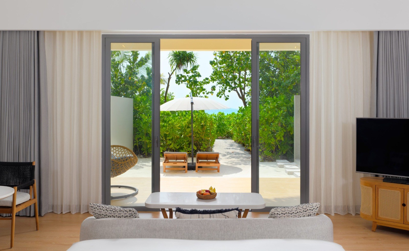 DUSİT D2 FEYDHOO  5* 5 gece Waterfront pool Villa her şey dahil Konaklama GF