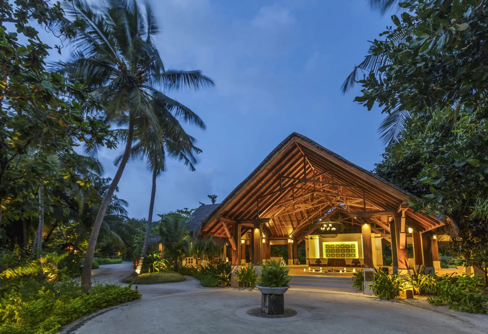 DUSİT THANI 5* 5 gece Beach Villa her şey dahil Konaklama GF