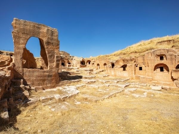 Ankara Çıkışlı Uçaklı Bağbozumu Mardin Midyat Turu 2 Gece