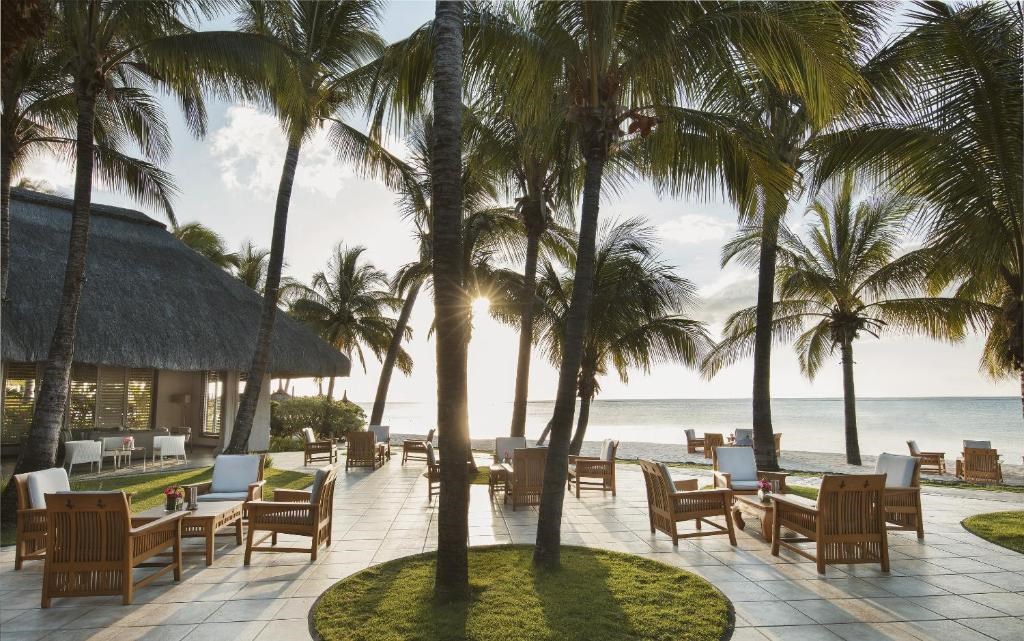 PARADIS BEACHCOMBER  5* Paradis Bay View oda 5 gece oda+kahvaltı konaklama (THY)