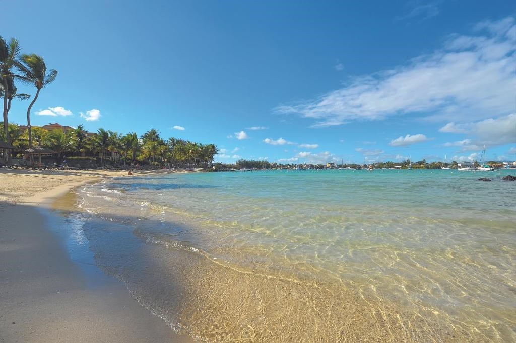 MAURICIA BEACHCOMBER  4* standard oda  5 gece YP konaklama (THY)