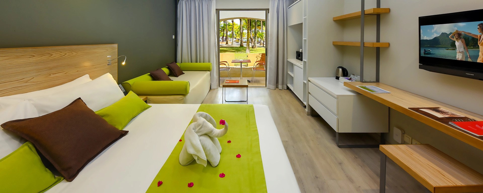 MAURICIA BEACHCOMBER  4* standard oda  5 gece YP konaklama (THY)