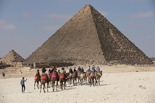 Mısır Harikaları Turu Türk Hava Yolları ile Sakkara Vadisi Dahil (Kahire -Sakkara- Hurghada-Luksor)