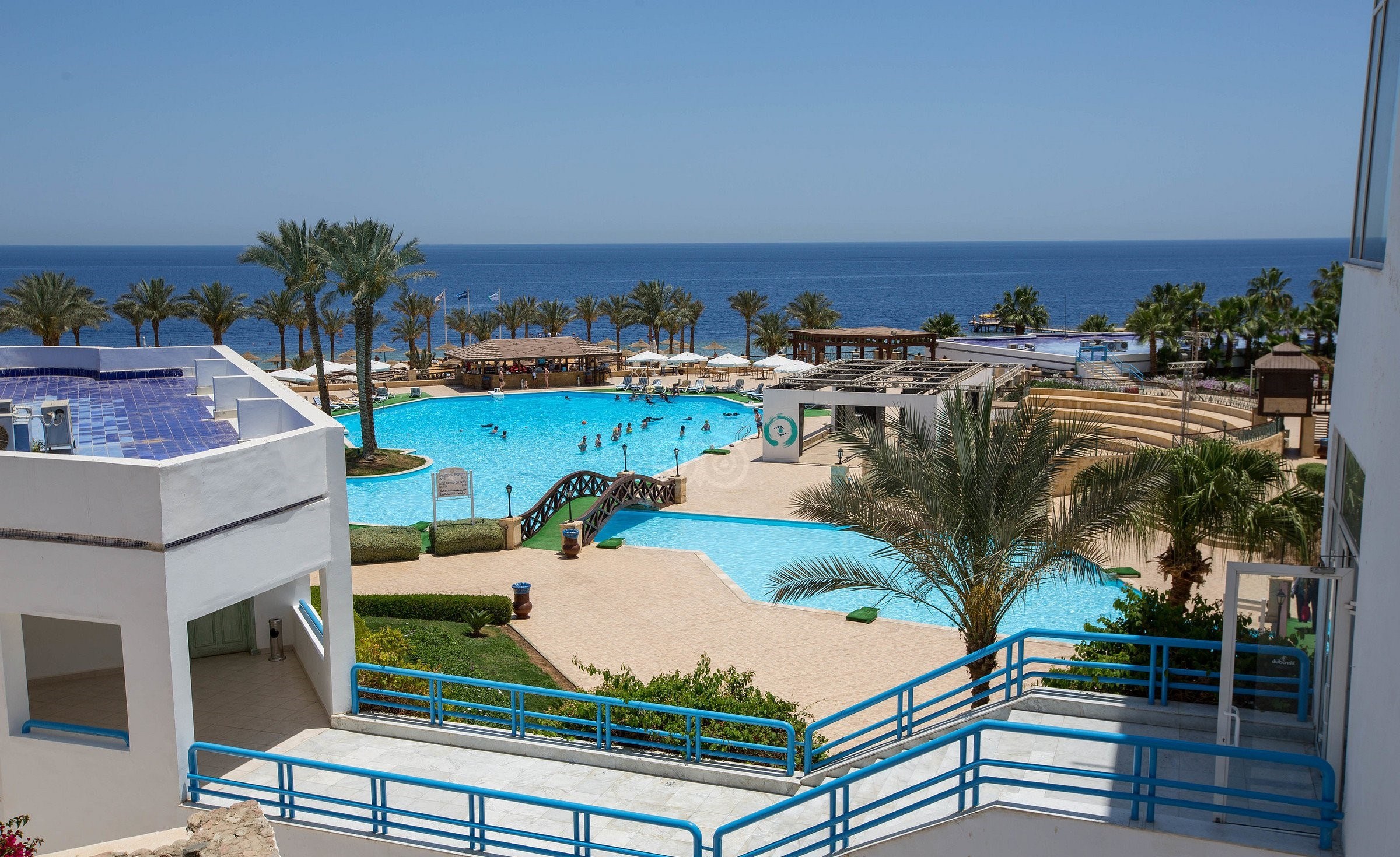 Sharm Turu Pegasus Havayolları Sabah Uçağı İle 4 gece 4* Queen Sharm Resort Yarım Pansiyon