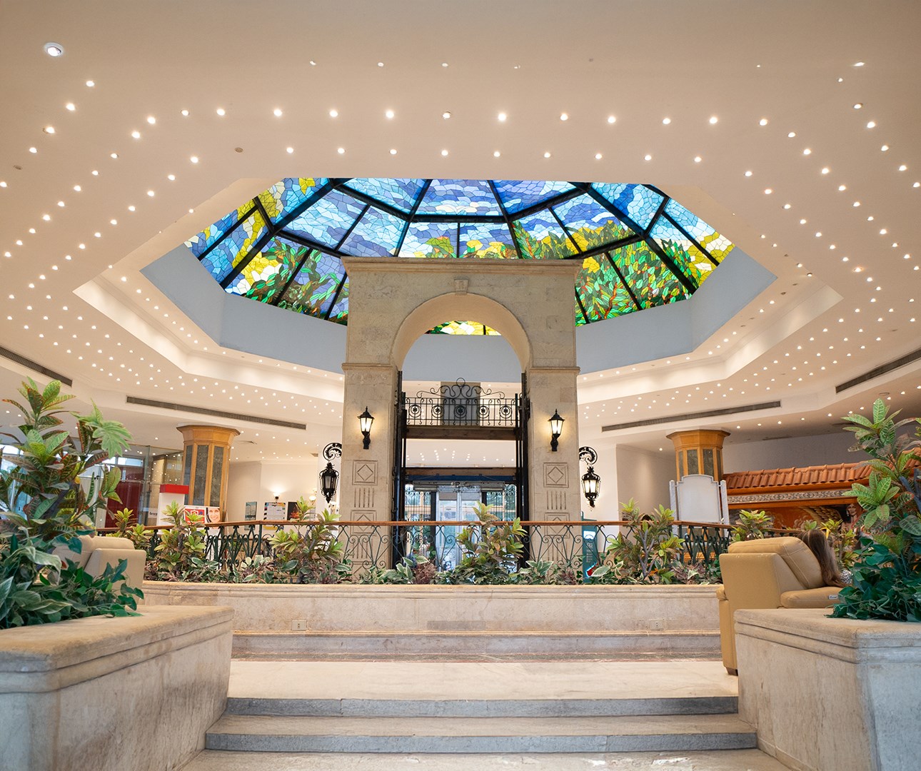 Sharm Turu Pegasus Havayolları Sabah Uçağı İle 4 gece 4* Queen Sharm Resort Yarım Pansiyon