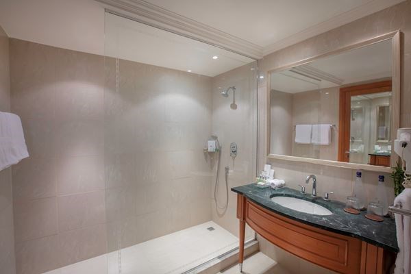 *** 23 Nisan Özel *** Sharm Turu Türk Havayolları 3 gece 5* Swissotel Ultra Herşey Dahil