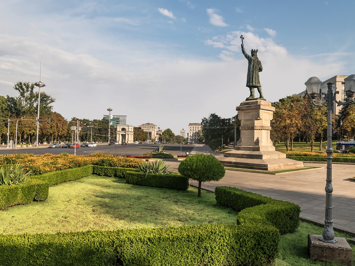 **ŞEKER BAYRAMI** Avrupa'nın Keşfedilmemiş Yüzü Moldova Turu HiSky Hava Yolları 3 Gece