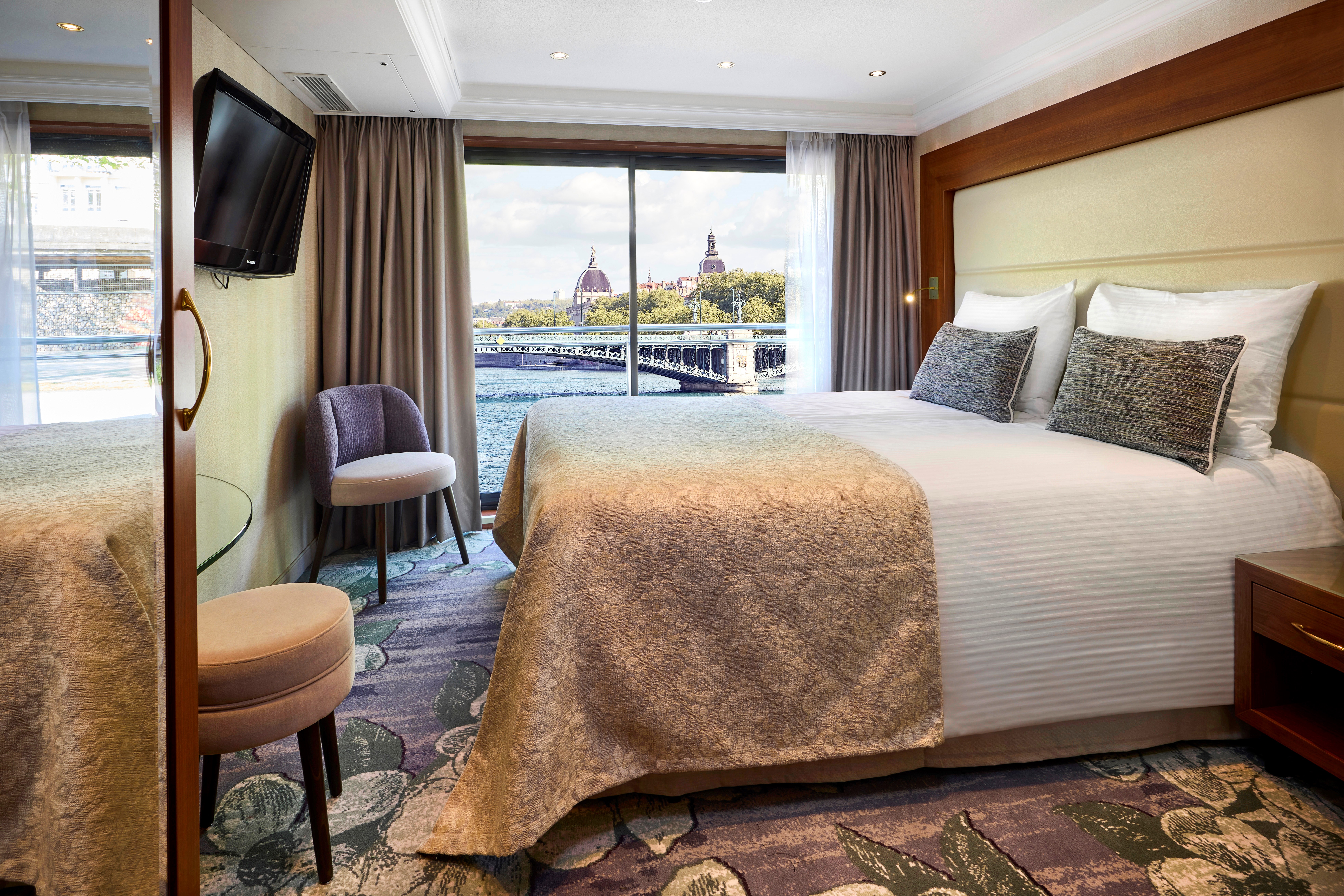 5* MS Lord Byron ile Rhone Nehri Güney Fransa & Provance & İsviçre (3)