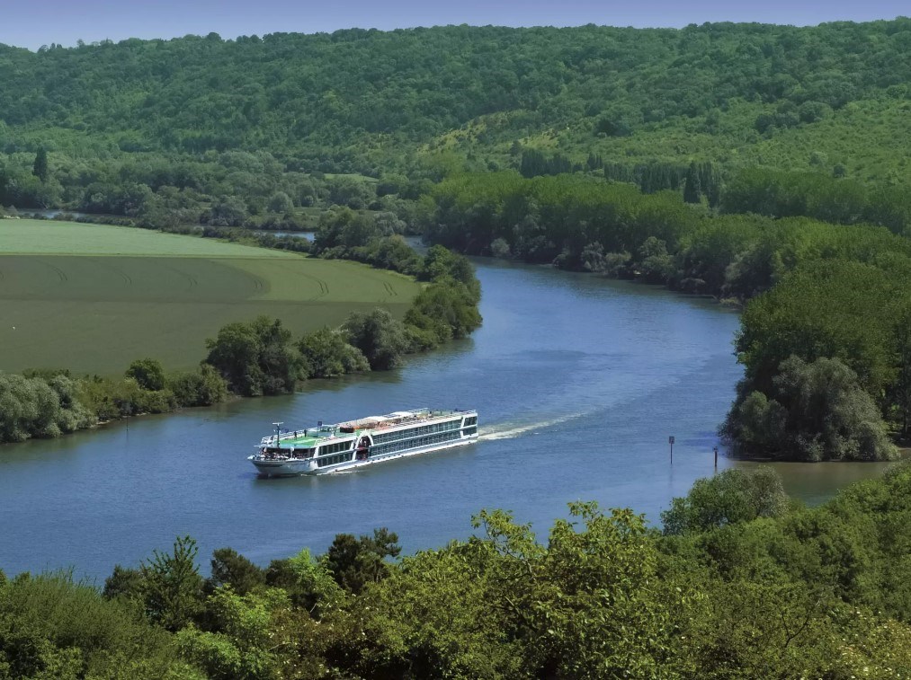 Amadeus Diamond ile Seine Nehri ve Normandiya
