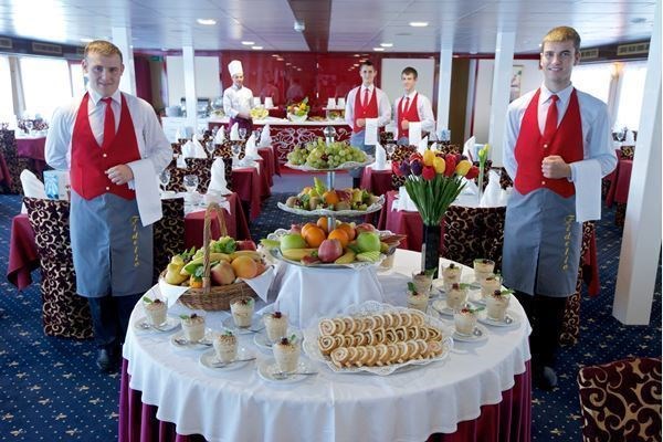 MS Fidelio ile Tuna İncileri