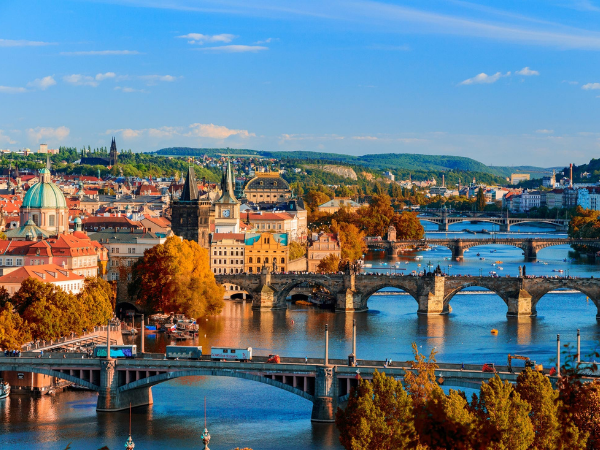 Budapeşte  Viyana Prag Pegasus Havayolları  7 Gece   (Bratislava turu dahil)
