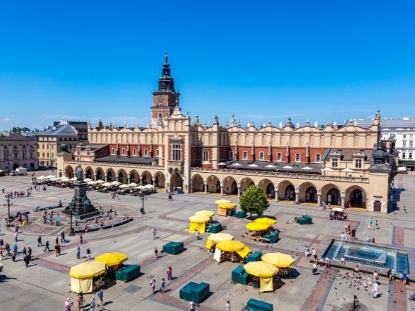 **Yılbaşı Özel** Polonya Orta Avrupa'nın Gizli Hazinesi Türk Hava Yolları 4 Gece