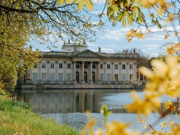 **Yılbaşı Özel** Polonya Orta Avrupa'nın Gizli Hazinesi Türk Hava Yolları 4 Gece