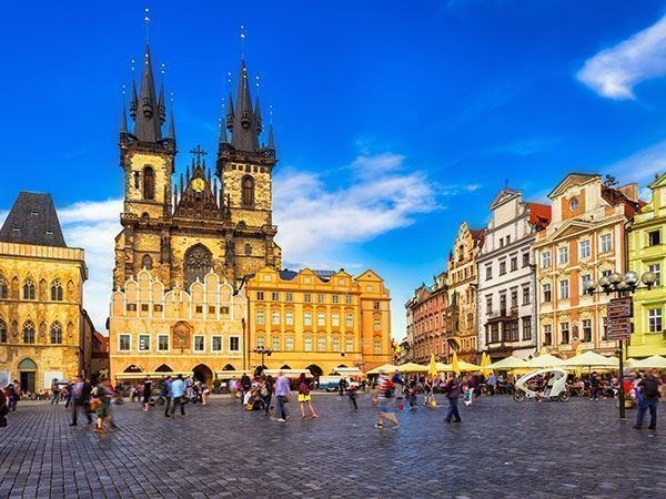 Budapeşte  Viyana Prag Türk Hava Yolları  7 Gece   (Bratislava turu dahil)