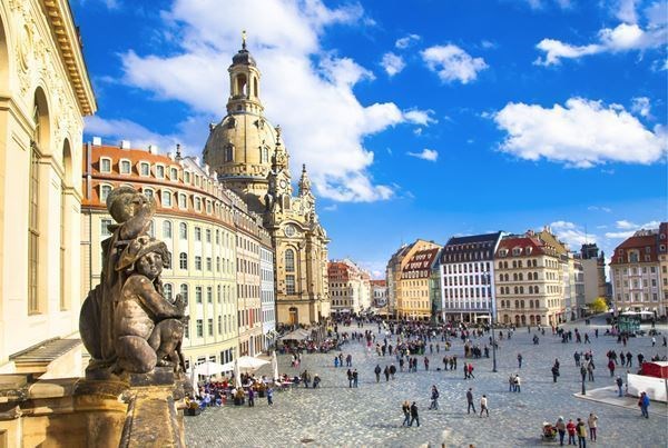 **SÖMESTRE** Prag Türk Hava Yolları 3 Gece