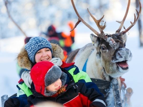 Büyüleyici Kuzey Işıkları Lapland Türk Hava Yolları 4 Gece (2 Gece Jakuzi ve Saunalı Cam Iglooda Konaklama) (Tüm Turlar Dahil)
