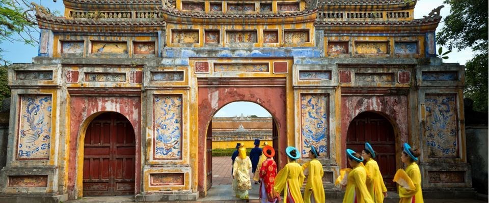 KURBAN BAYRAMI Mavi Ejderha Khmer ve Siam Vietnam Kamboçya Tayland Türk Hava Yolları 9 Gece 