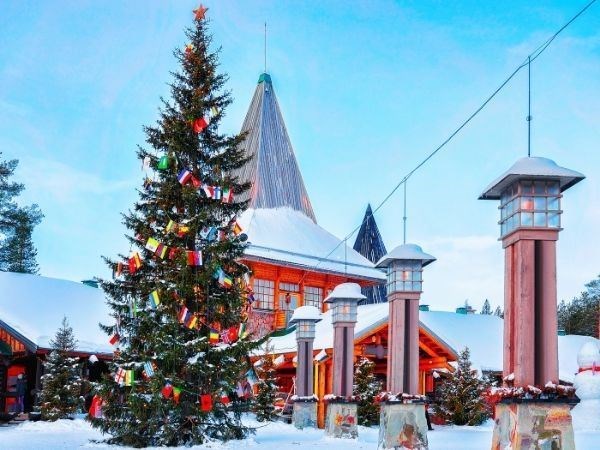 **YILBAŞI**Lapland Büyülü Kuzey Işıkları Masalı Türk Hava Yolları 4 Gece ( TÜM TURLAR DAHİL)