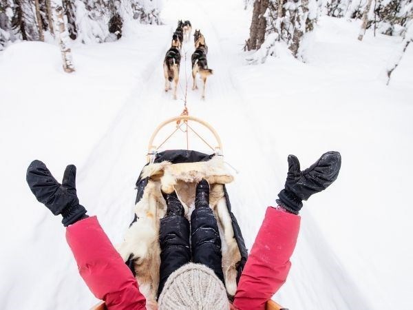 **YILBAŞI**Lapland Büyülü Kuzey Işıkları Masalı Türk Hava Yolları 4 Gece ( TÜM TURLAR DAHİL)
