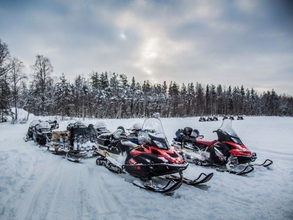**YILBAŞI**Lapland Büyülü Kuzey Işıkları Masalı Türk Hava Yolları 4 Gece ( TÜM TURLAR DAHİL)