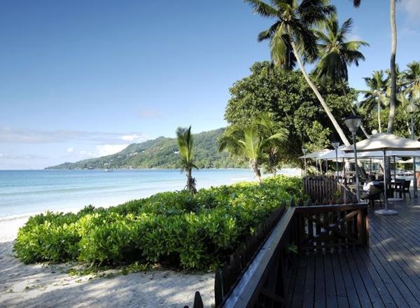 Berjaya Beau Vallon Resort 4* Standard oda- oda+kahvaltı konaklama 5 Gece ( THY)