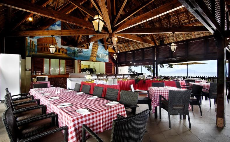 Berjaya Beau Vallon Resort 4* Standard oda- oda+kahvaltı konaklama 5 Gece ( THY)