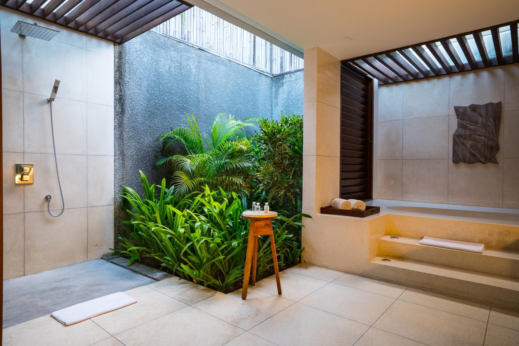 Merusaka Resort 5* oda+kahvaltı Konaklama THY 5 Gece