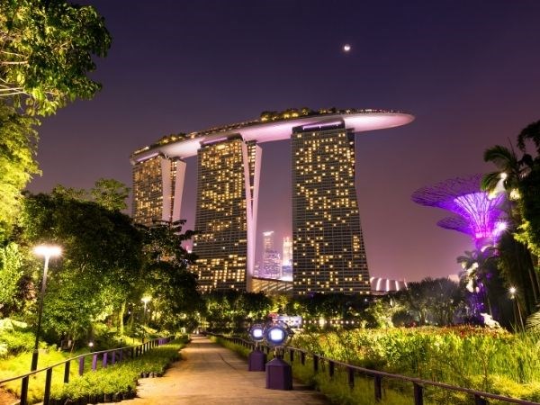 Mega Uzakdoğu Singapur Phuket Bangkok Turu