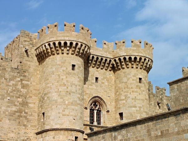 Fethiye Çıkışlı Feribotlu Rodos Adası Turu 3 Gece 4* Otel