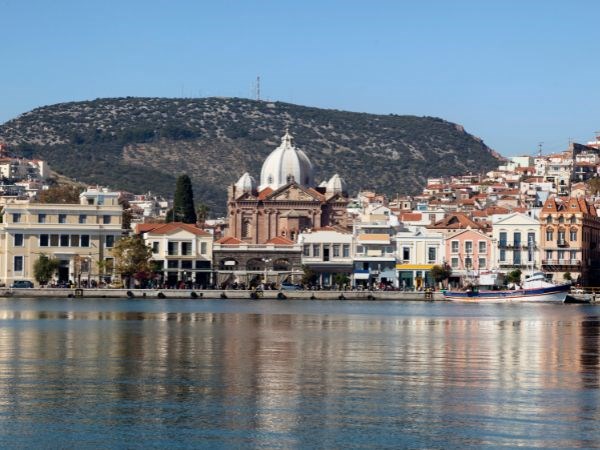 İzmir Dikili Çıkışlı Feribotlu Midilli Turu 2 Gece 3*Otel 