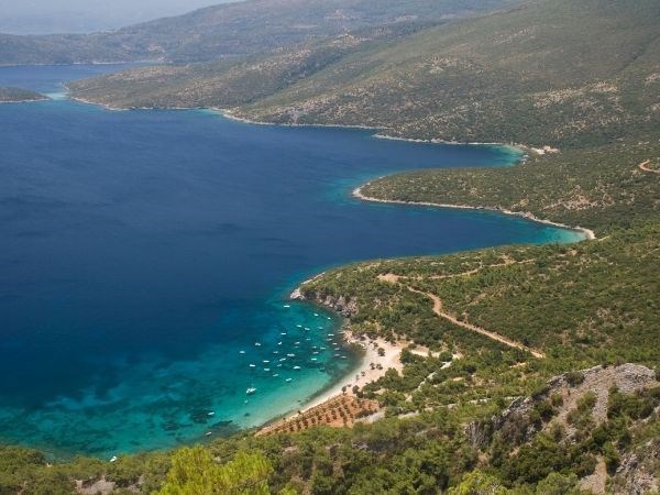 Kuşadası Çıkışlı Feribot ile Samos Adası Turu  2 Gece 3* Otel 