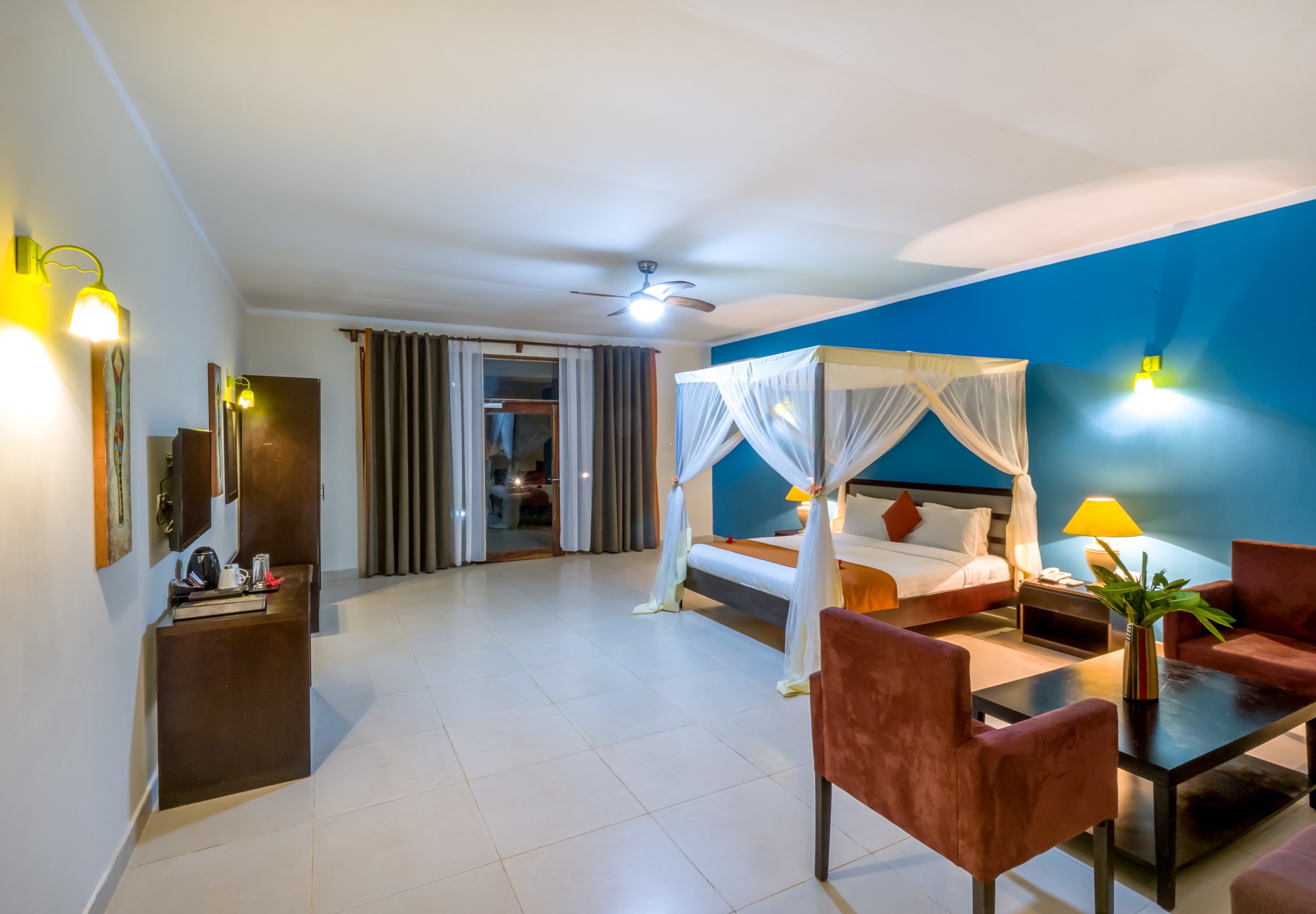 EGZOTİK ZANZİBAR - AZAO RESORT  (türkçe rehber eşliğinde)