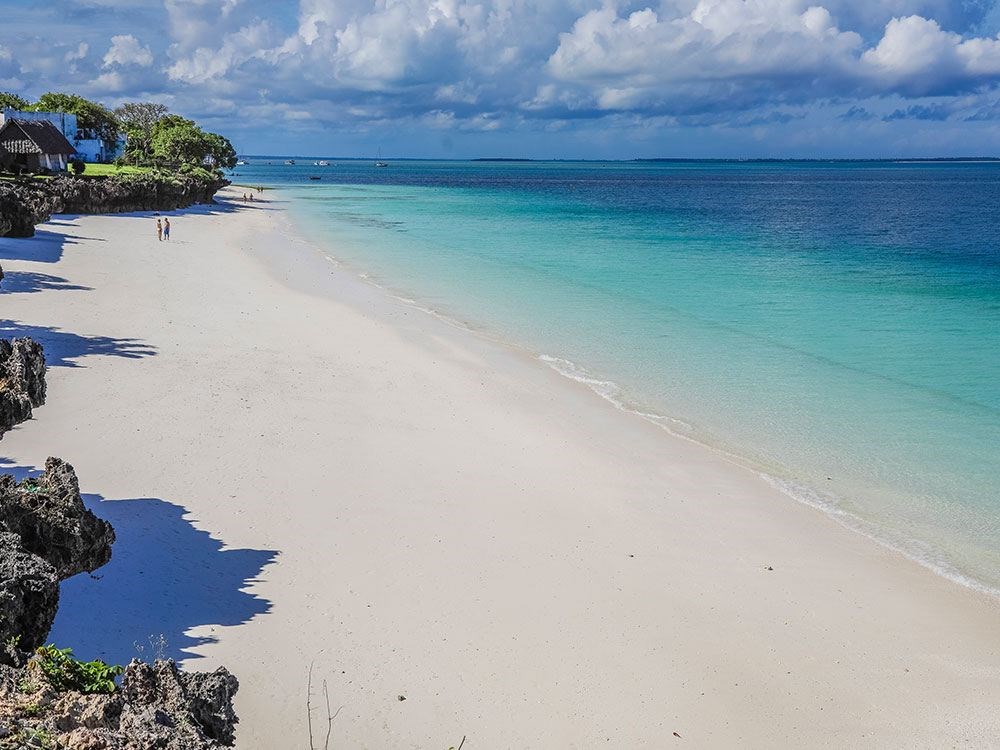 Royal Zanzibar Beach Resort 5*, deluxe oda 5 Gece her şey dahil konaklama . THY ile