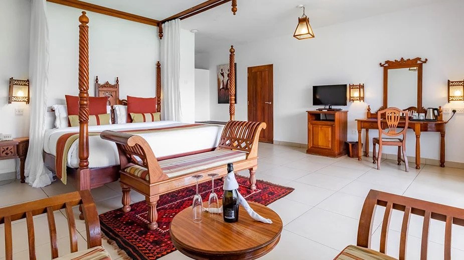 Royal Zanzibar Beach Resort 5*, deluxe oda 5 Gece her şey dahil konaklama . THY ile