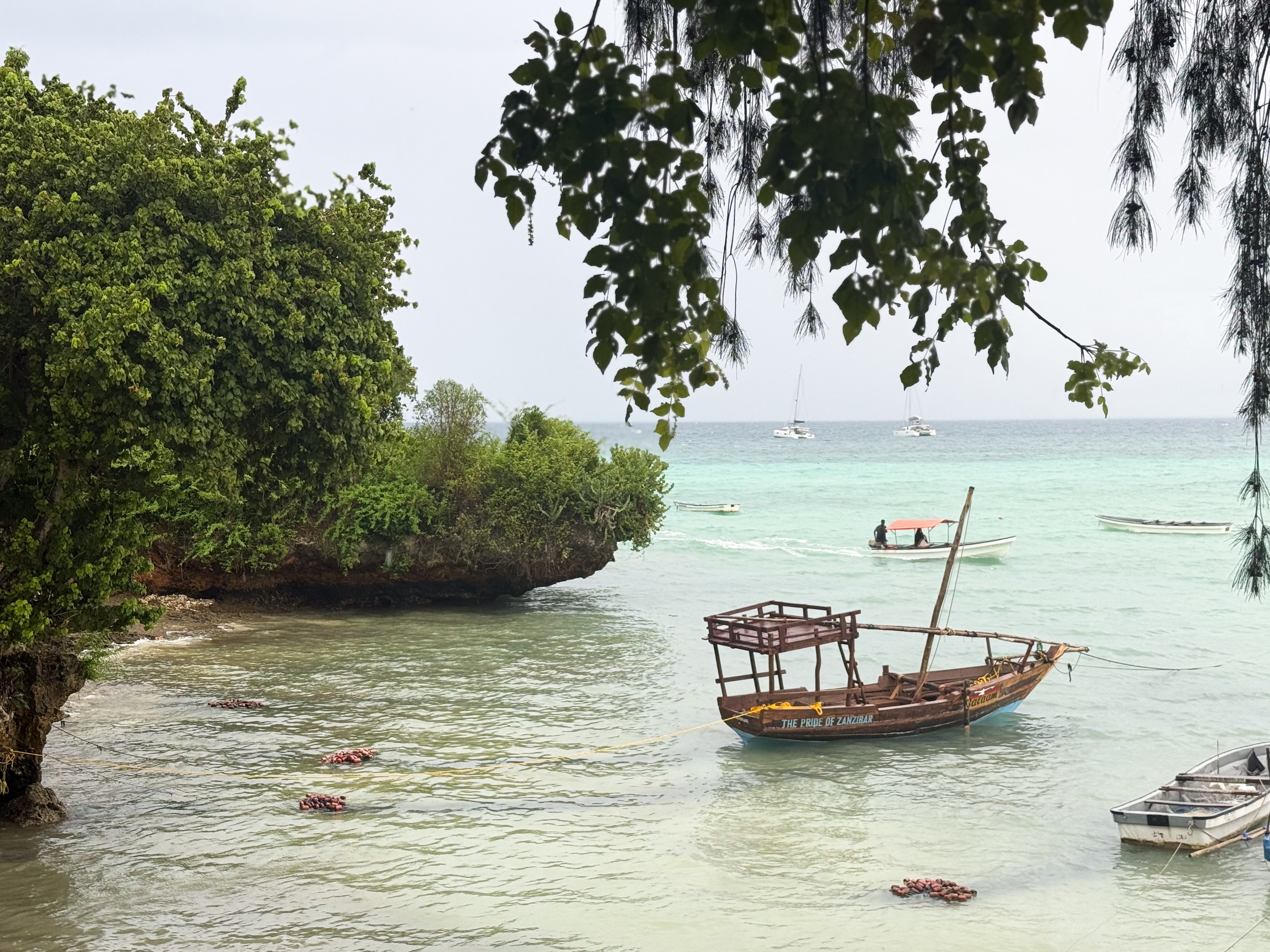 Royal Zanzibar Beach Resort 5*, deluxe oda 5 Gece her şey dahil konaklama . THY ile